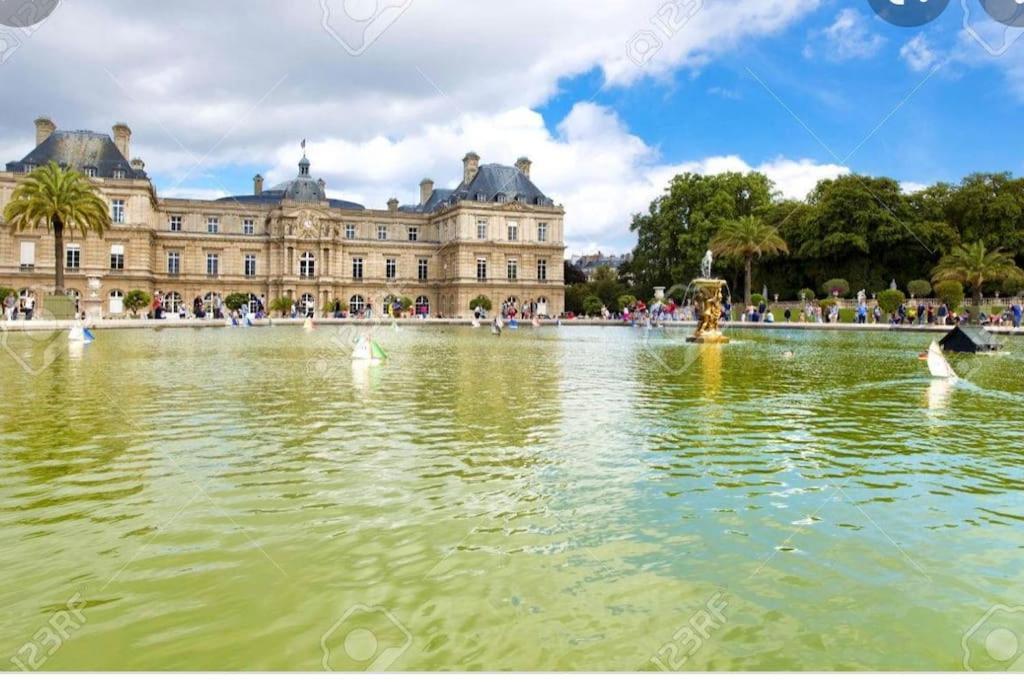 Appartamento Vavin Luxembourg Garden Parigi Esterno foto